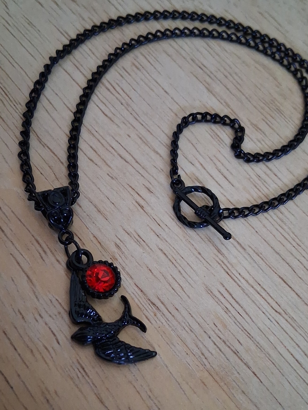 Black Birdie & Red Crystal Accent Necklace A134